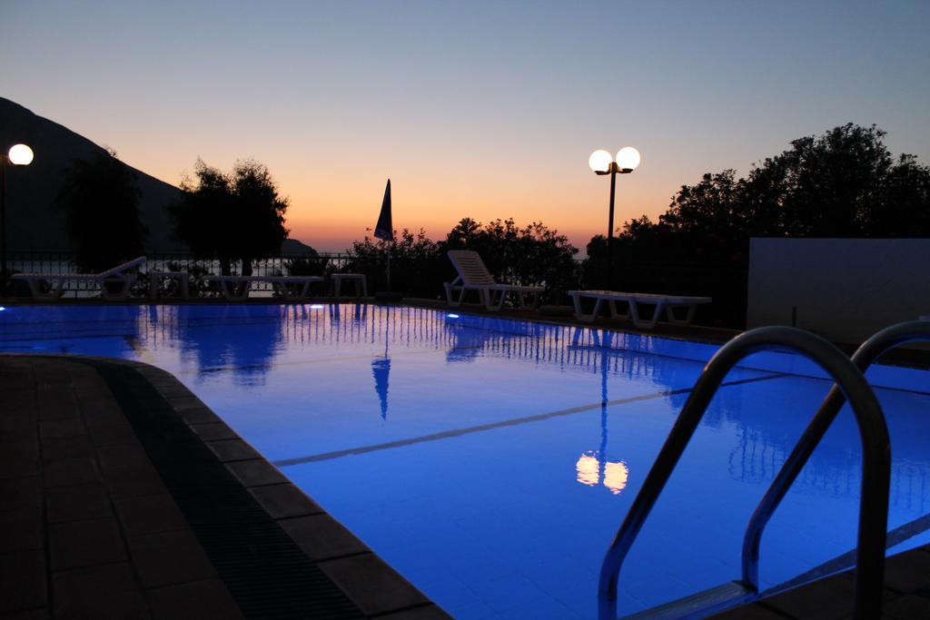 Hotel Philoxenia Masouri Exterior photo